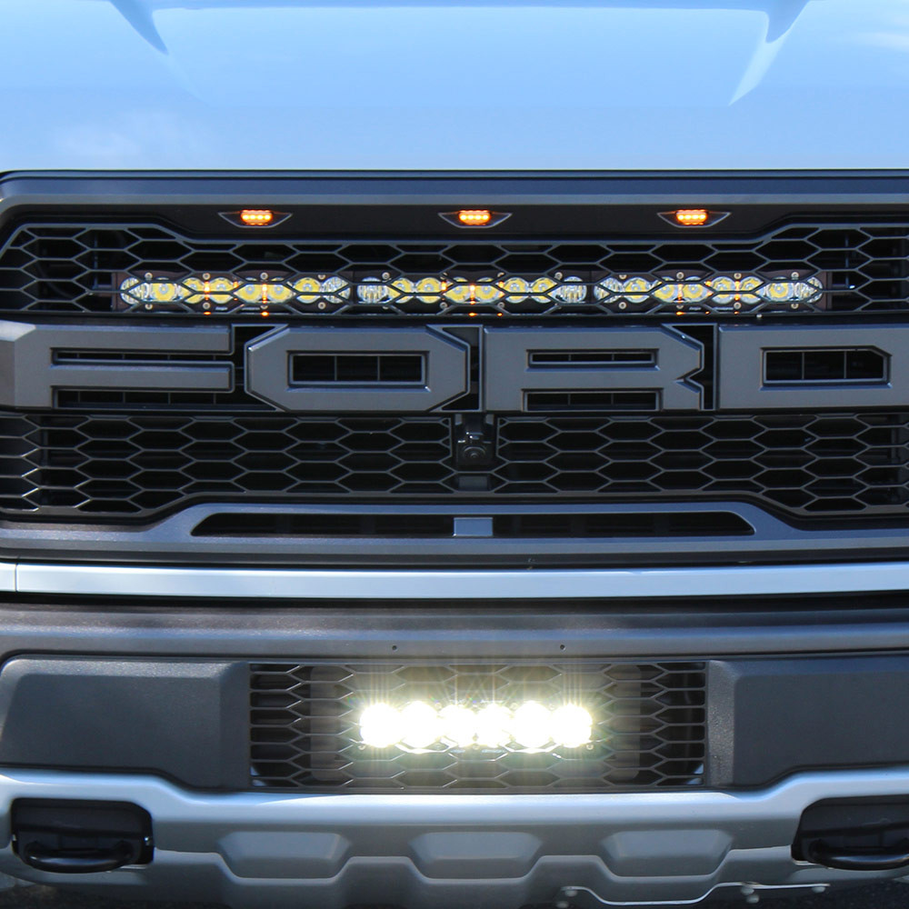 Ford OnX6+ 10-дюймовый комплект нижних фар решетки радиатора – Ford 2017-20 F-150; ПРИМЕЧАНИЕ: Raptor