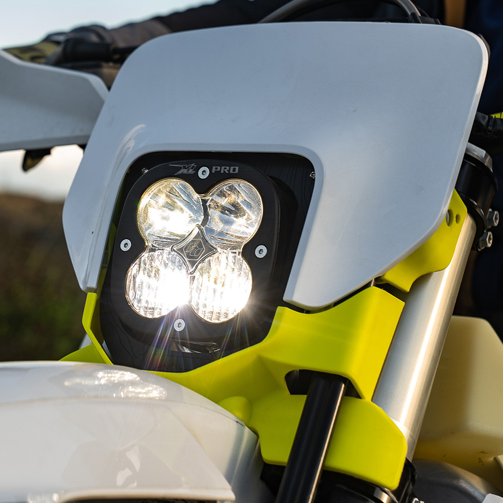 Комплект фар Husqvarna XL80 (D/C) с проводкой Hi-Low – Husqvarna 2024 FE 350S; FE 501S